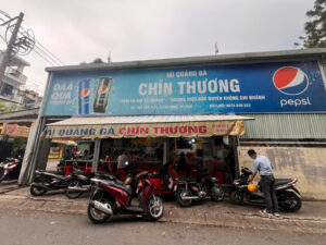 MÌ QUẢNG GÀ CHÍN THƯƠNG , TÂN BÌNH