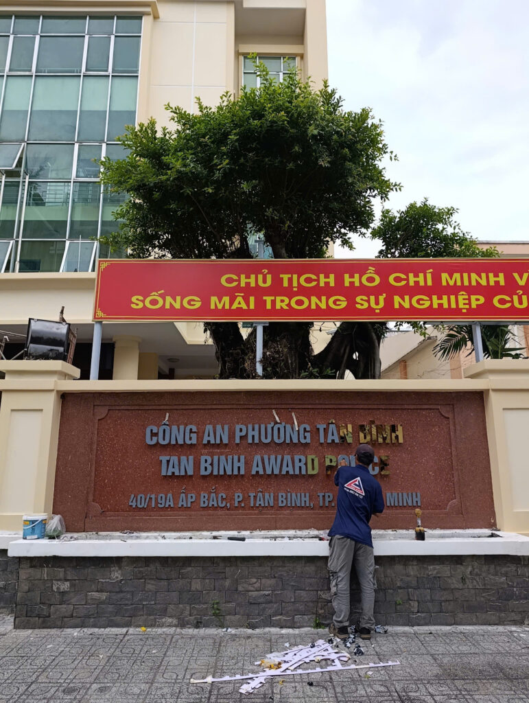 THI CÔNG CHỮ INOX ĐỒNG CAO CẤP 2 THI CÔNG CHỮ INOX ĐỒNG CAO CẤP