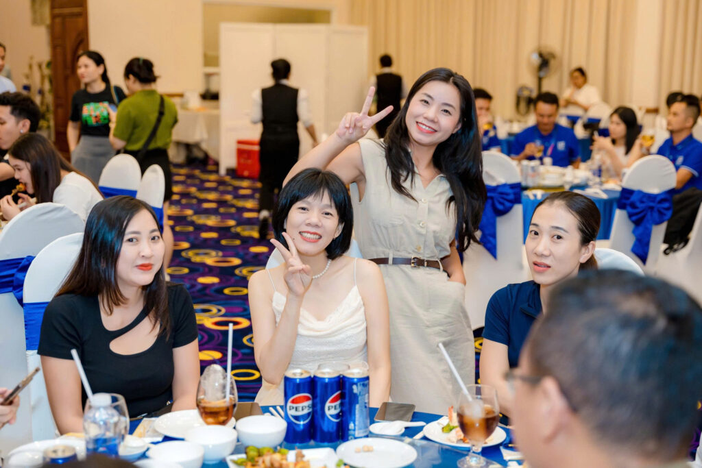HỘI THAO AD&FUN WEEK 2025 – GIẢI BÓNG ĐÁ – MỞ RỘNG – CÚP MINH HIẾU