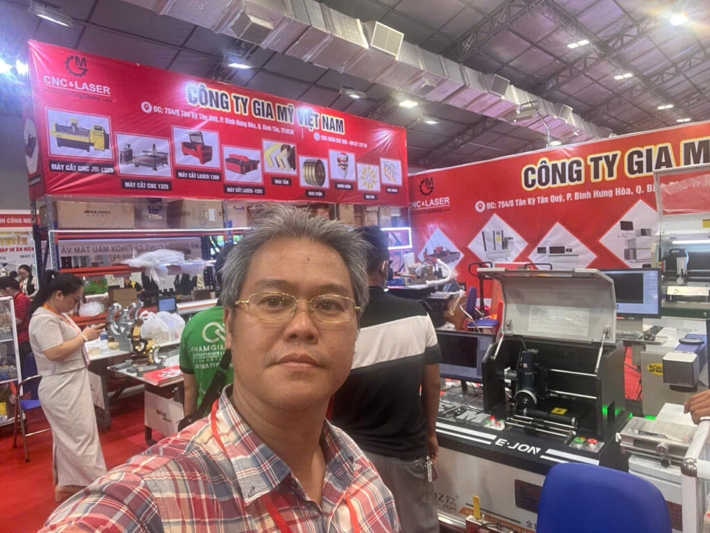 CÔNG TY GIA MỸ VIỆT NAM – TRÌNH DIỄN GIẢI PHÁP CÔNG NGHỆ MÁY MÓC NGÀNH QUẢNG CÁO TẠI TRIỂN LÃM 202 2 CÔNG TY GIA MỸ VIỆT NAM – TRÌNH DIỄN GIẢI PHÁP CÔNG NGHỆ MÁY MÓC NGÀNH QUẢNG CÁO TẠI TRIỂN LÃM 2025