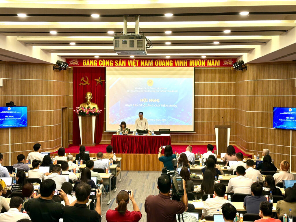 QUẢNG CÁO TRÊN MẠNG 2025