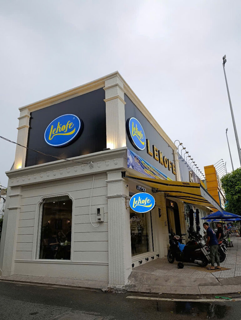 HỘP ĐÈN 2 MẶT QUANG CAO LINH ANH 