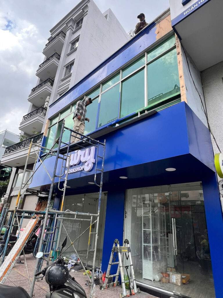 BIỂN HIỆU ALU – CHỮ MICA NỔI KHÔNG ĐÈN