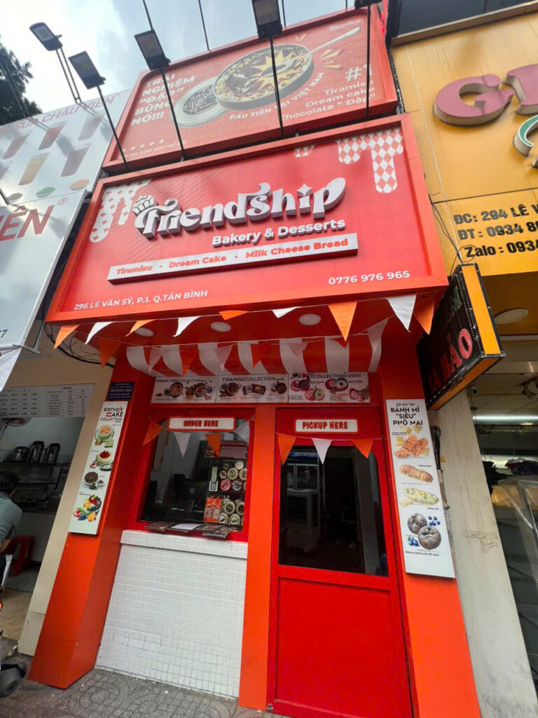 Friendship Bakery & Desserts tại 296 Lê Văn Sỹ, P.1, Q. Tân Bình