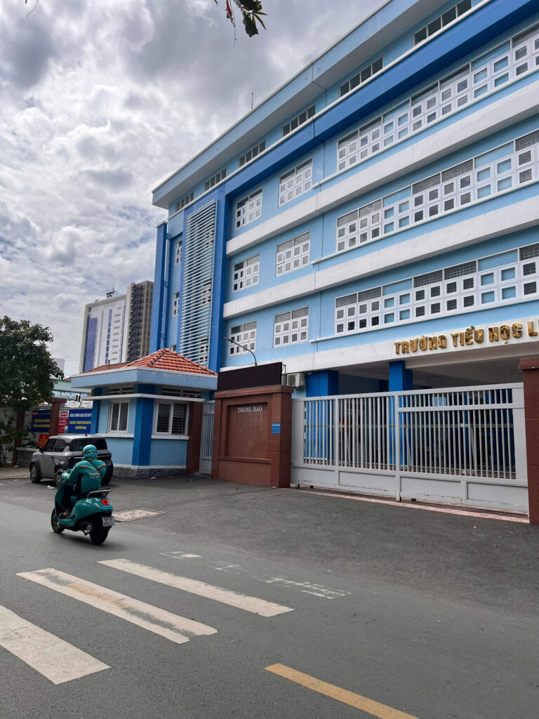 Trường Tiểu Học Lê Văn Sĩ 2 z6917005801303 3c04c3b379c2ce11e9290564d58ff5fd