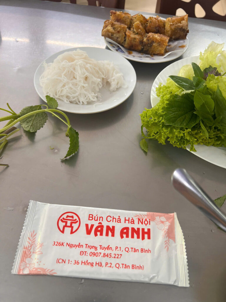 BÚN CHẢ HÀ NỘI VÂN ANH 4 BÚN CHẢ HÀ NỘI VÂN ANH