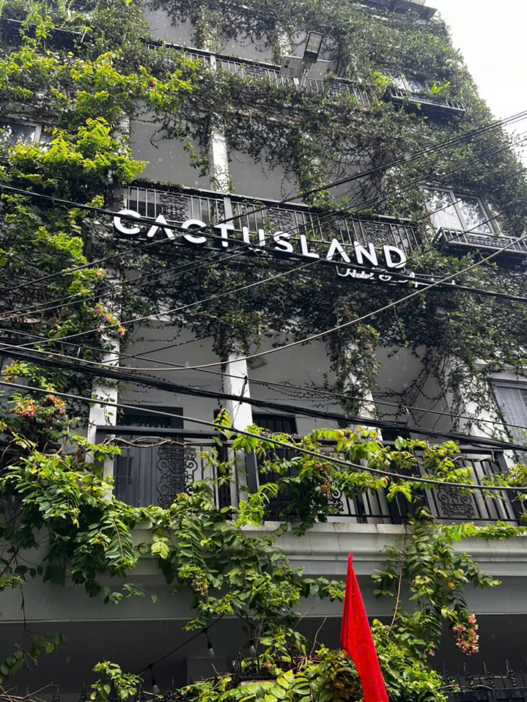 Khách Sạn Cactusland Hotel & Apartment