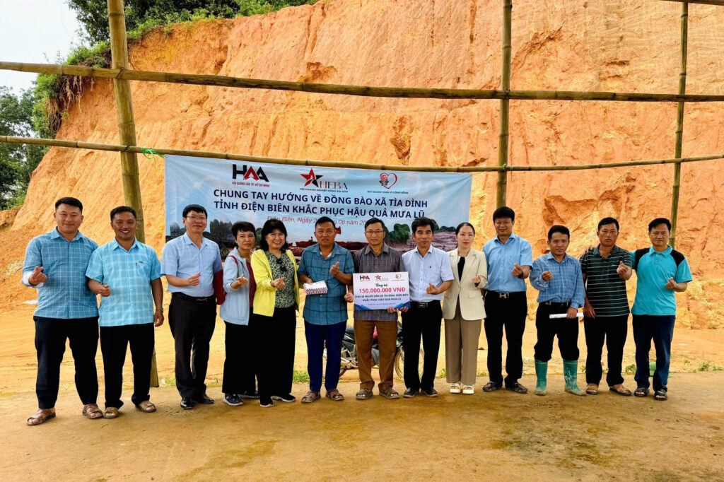CHUNG TAY HƯỚNG VỀ ĐỒNG BÀO XÃ TÌA ĐÌNH – ĐIỆN BIÊN