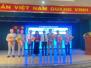 RA MẮT HỘI DOANH NGHIỆP PHƯỜNG TÂN SƠN HÒA 6 RA MẮT HỘI DOANH NGHIỆP PHƯỜNG TÂN SƠN HÒA, ANH TRAN ANH HOÀNG -CTY QUẢNG CAO LINH ANH , BAN CHAP HÀNH HỘI TAN SON HÒA