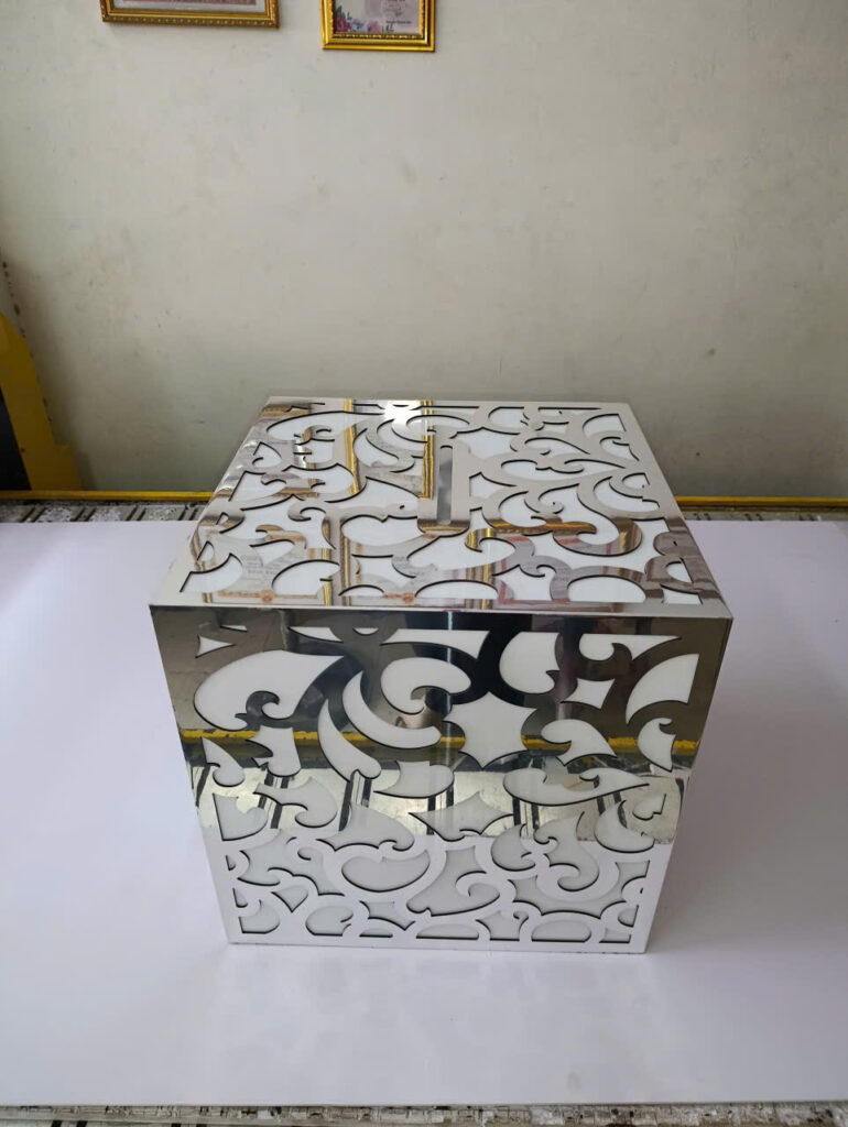 HỘP ĐỰNG PHONG BÌ ĐÁM CƯỚI 2 HỘP ĐỰNG PHONG BÌ ĐÁM CƯỚI