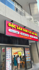 Biển Alu, chữ nổi có đèn, thi cong quang cao linh anh , phan thiet, hông 3cm , lung formart son den , sáng chữ