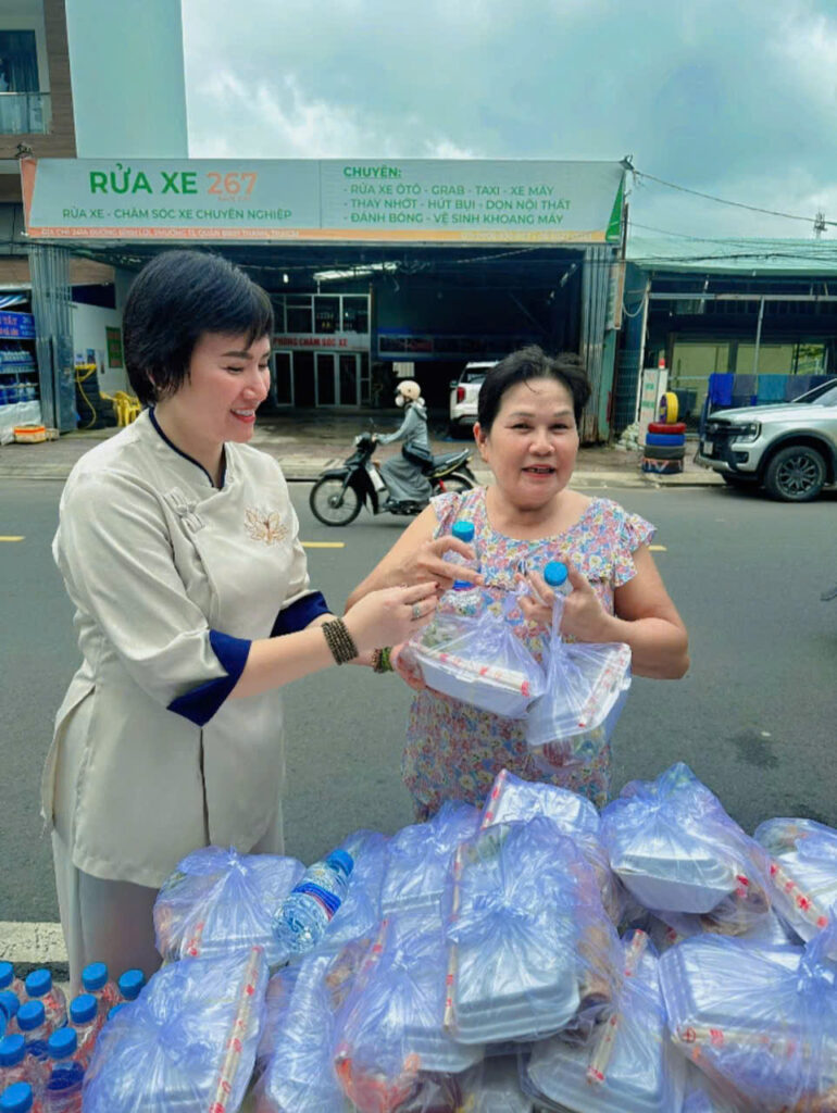Phương Hoa Spa – Lan Tỏa Yêu Thương!!