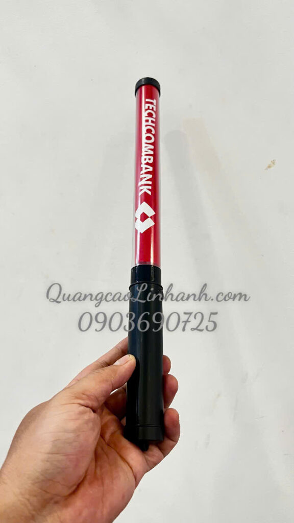 Cậy cổ vũ phát sáng LED- Linh Anh chuyên làm 
