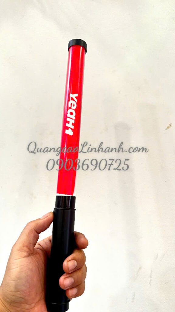 Cậy cổ vũ phát sáng LED- Linh Anh chuyên làm 