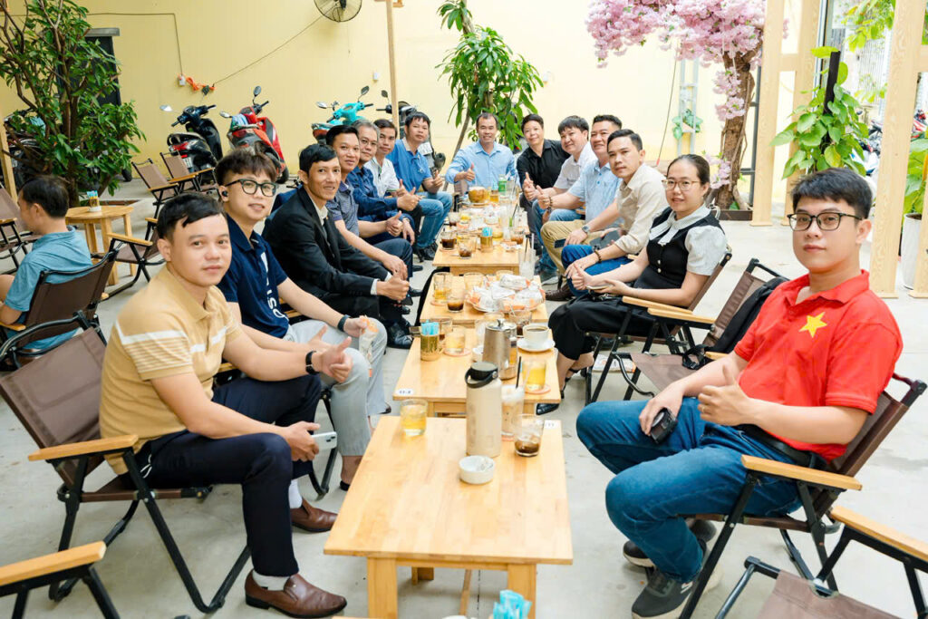 Công Ty Quảng Cáo Linh Anh Đón Tiếp Anh Chị BNI Confidence
