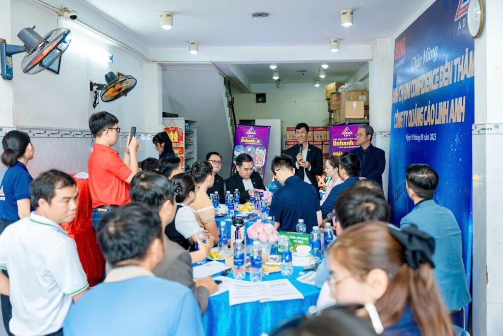 Công Ty Quảng Cáo Linh Anh Đón Tiếp Anh Chị BNI Confidence
