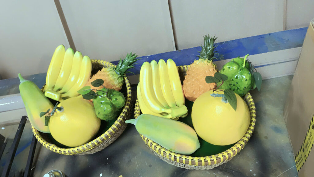 Nhà Sách Nhân Văn trang trí sự kiện Trung Thu cho các cháu