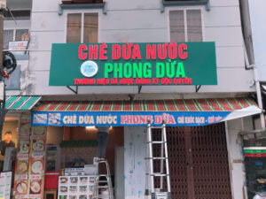 LINH ANH,COMPLETES ALU LIGHTBOX, SIGN FOR