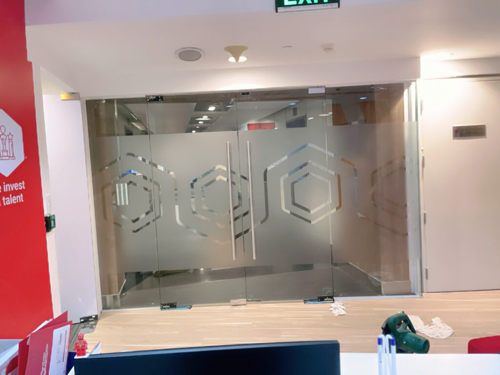 z7169083833889 ef8df19a53ff415f85791186630e6b33