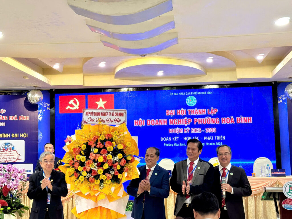 LỄ RA MẮT HỘI DOANH NGHIỆP PHƯỜNG HÒA BÌNH, QUANG CAO LINH ANH - TP.HCM 