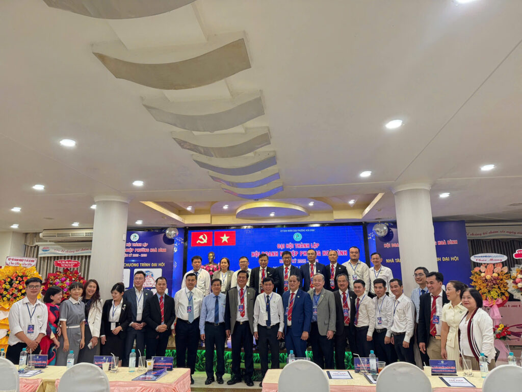 LỄ RA MẮT HỘI DOANH NGHIỆP PHƯỜNG HÒA BÌNH, QUANG CAO LINH ANH - TP.HCM 