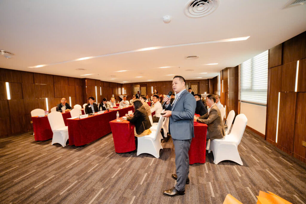 THƯƠNG HIỆU RÈM CỬA , CURTAINS AZ, ANH BÙI VĂN TÁC 4 z7197565651534 2af5801e9665c62b7441de813fba27cc