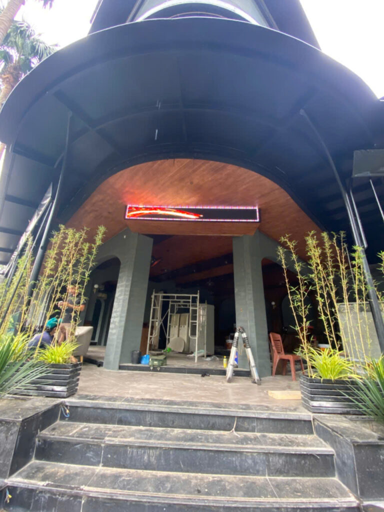 QUẢNG CÁO LINH ANH , CHUYÊN THI CÔNG MÀN HÌNH LED P5, TẠI Q.PHÚ NHUẬN, Q TÂN BÌNH, TP.HCM 2 QUẢNG CÁO LINH ANH , CHUYÊN THI CÔNG MÀN HÌNH LED P5, TẠI Q.PHÚ NHUẬN, Q TÂN BÌNH, TP.HCM