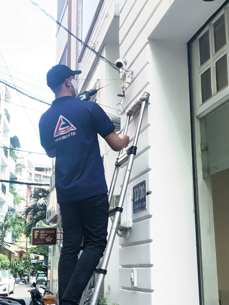 THI CÔNG BẢNG HIỆU HỘP ĐÈN, QUẬN PHÚ NHẬN, TP.HCM 2 z7226135566066 5751824d79affaafe4686f45e0a29309