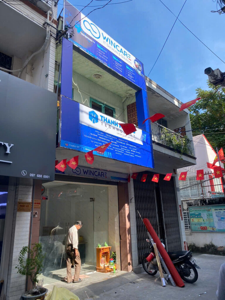 z7274575728772 d30bae598ac3f761736899ecda94e884