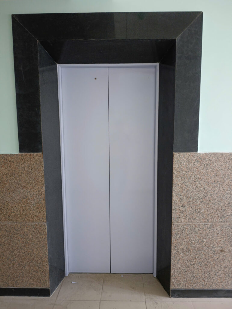 LINH ANH ADVERTISING, PROFESSIONAL ELEVATOR DECAL INSTALLATION (BLACK BASE – OVER 70m² PROJECT) 2 z7295856659622 8e73bd1b5c2c35f1e1d97708c206de6c