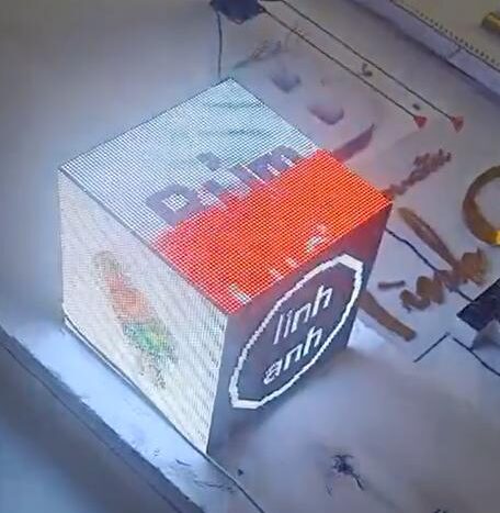 RUBIK LED 5-SIDED SIGNAGE (P5 OUTDOOR), CTY. HO CHI MINH 1 RUBIK LED 5-SIDED SIGNAGE (P5 OUTDOOR), CTY. HO CHI MINH