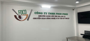 Thi Công Logo Mica Văn Phòng Foco Food, Quảng Cáo Linh Anh