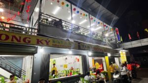 Tiệm Ăn Phong Ký – Quán Hoa Bình Dân Đông Khách Tại TP.HCM
