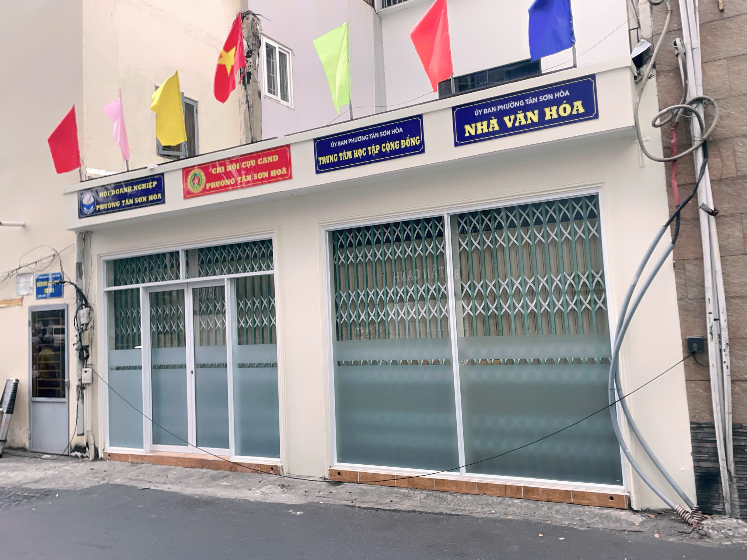 Thi Công Bảng Hiệu, Dán Decal Văn Phòng Hội , F. Tân Sơn Hòa – QUẢNG CÁO LINH ANHThi Công Bảng Hiệu, Dán Decal Văn Phòng Hội , F. Tân Sơn Hòa – QUẢNG CÁO LINH ANH