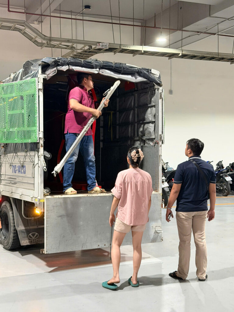 Dịch Vụ Dọn Gian Hàng Tại, Phường Tân Sơn Hòa, TP.HCM 3 z7529431347840 8aa085305ed0df2baa02190f31da7423