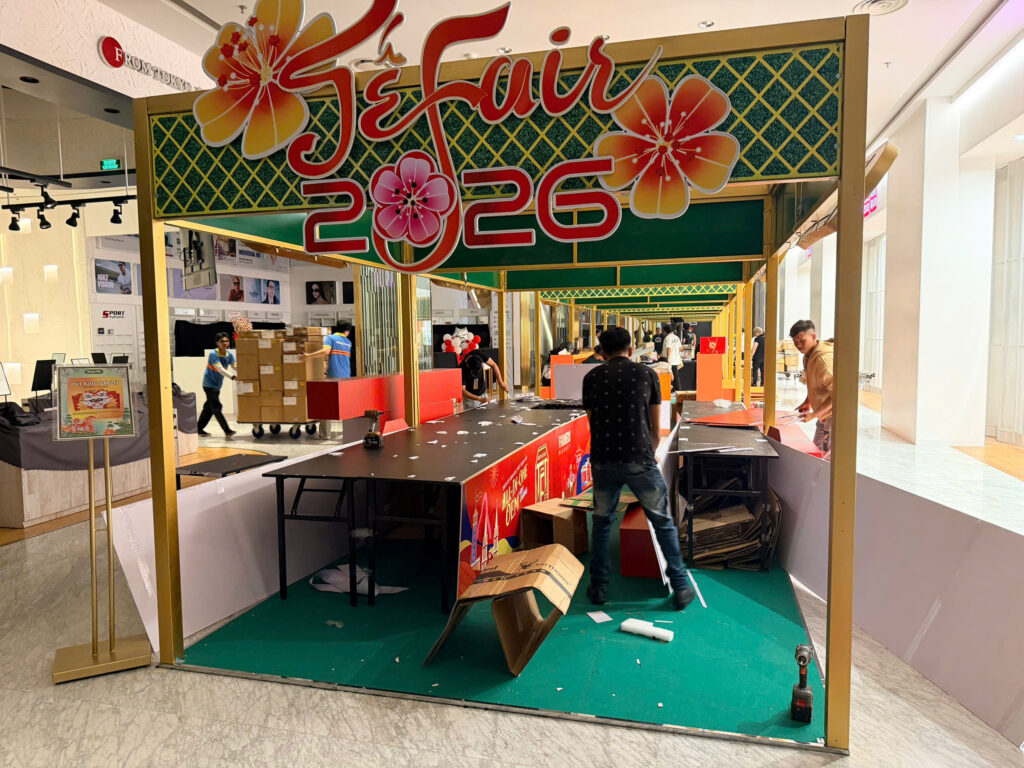 Dịch Vụ Dọn Gian Hàng Tại, Phường Tân Sơn Hòa, TP.HCM 2 z7529431454271 83f76957691c4750bc9e6cfc945422b7