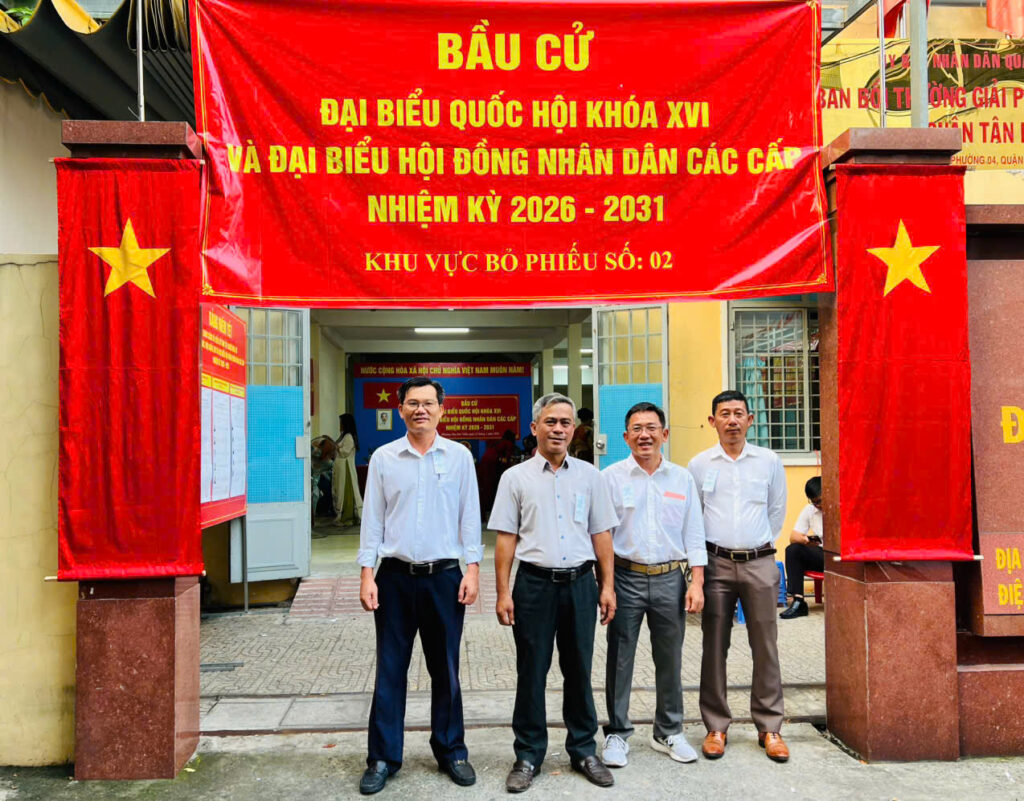 z7621505808440 e0ac155088460013060cb729fecdbba5