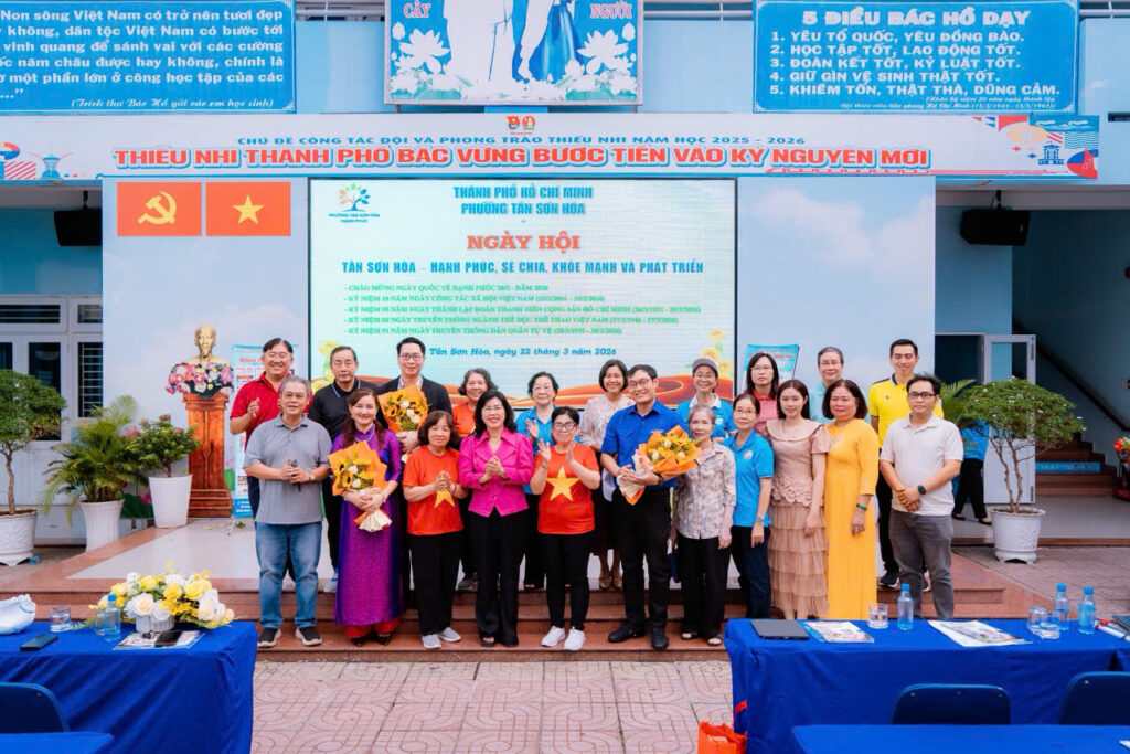 Ngày Hội, Tân Sơn Hòa Hạnh Phúc, Sẻ Chia, Khỏe Mạnh Và Phát Triển 1 z7646545348240 b88964aa9b2e1b27991914a15ca0084e