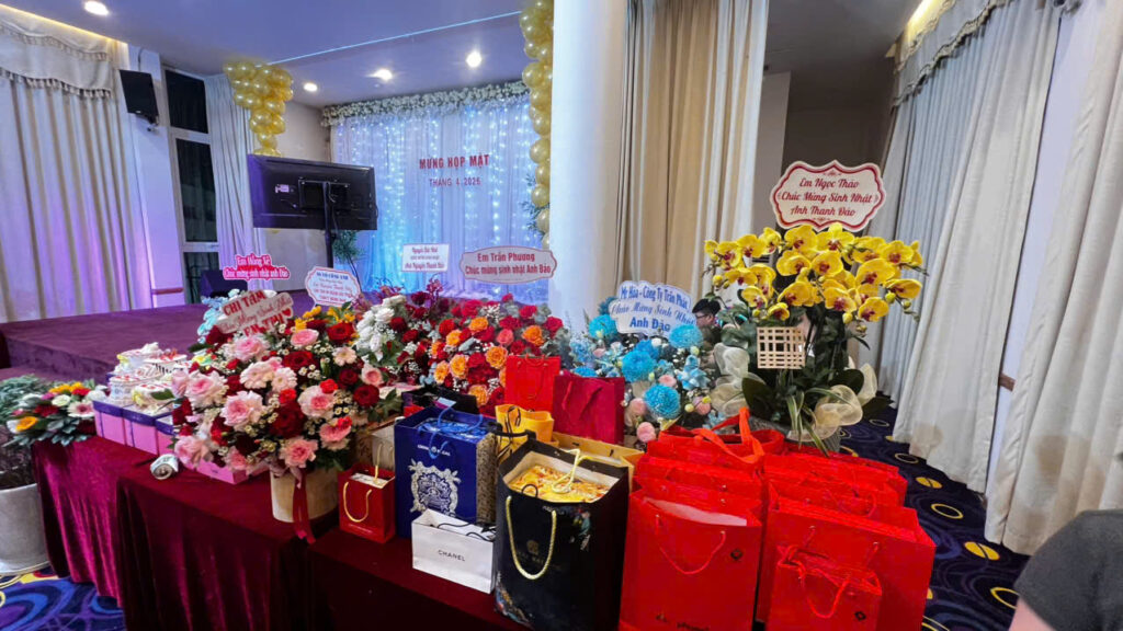 z7747020588427 7ee22a9bcd74323f8d90e3ca389f7498