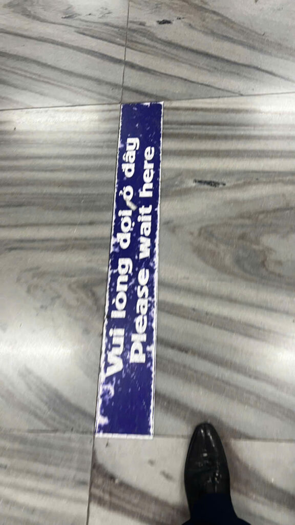 Thi Công Decal In UV Dán Sàn Hướng Dẫn Lối Đi, Tp.HCM 1 z7894674608157 1c4a03d9aa24092f192ecc6012fbf7d2