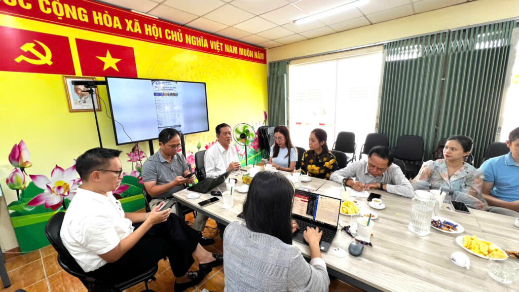 HỌP BAN CHẤP HÀNH HỘI DOANH NGHIỆP, NGÀY 09/06, PHƯỜNG TÂN SƠN HÒA, TP.HCM 3 z7916084303295 bbcc3cec2b8367a7d1aaf57e395c5847