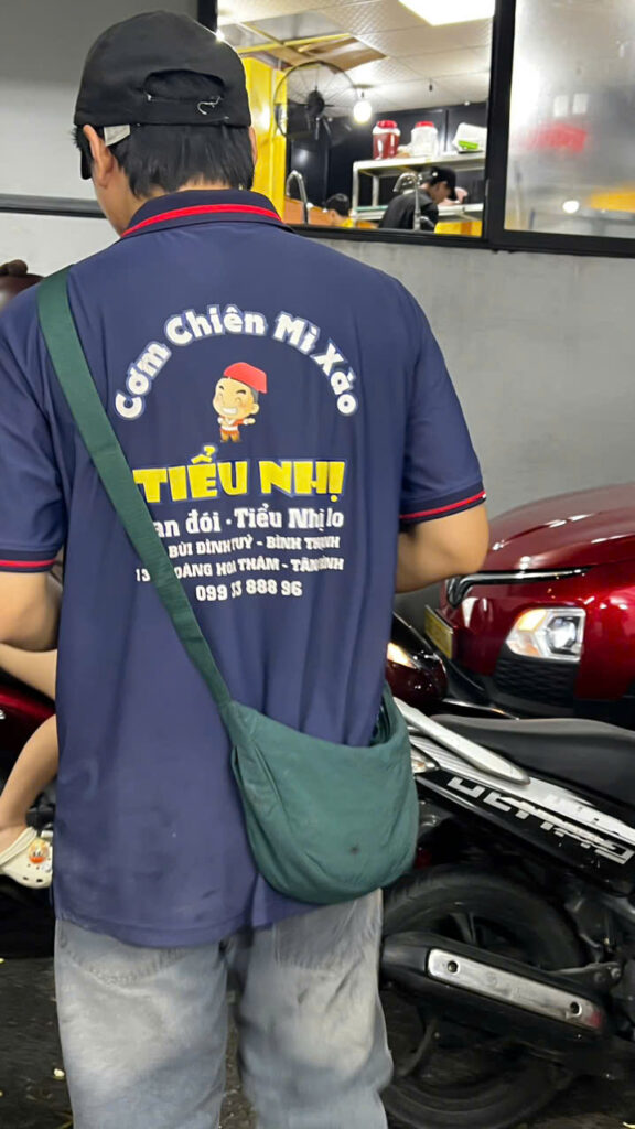 Mì Xào Giòn Hải Sản Tiểu Nhi , Quán Ăn Bình Dân Đông Khách, Tại Tân Bình, tp.hcm 2 z7951111395915 45242788f7dc772baf060c853e364e85