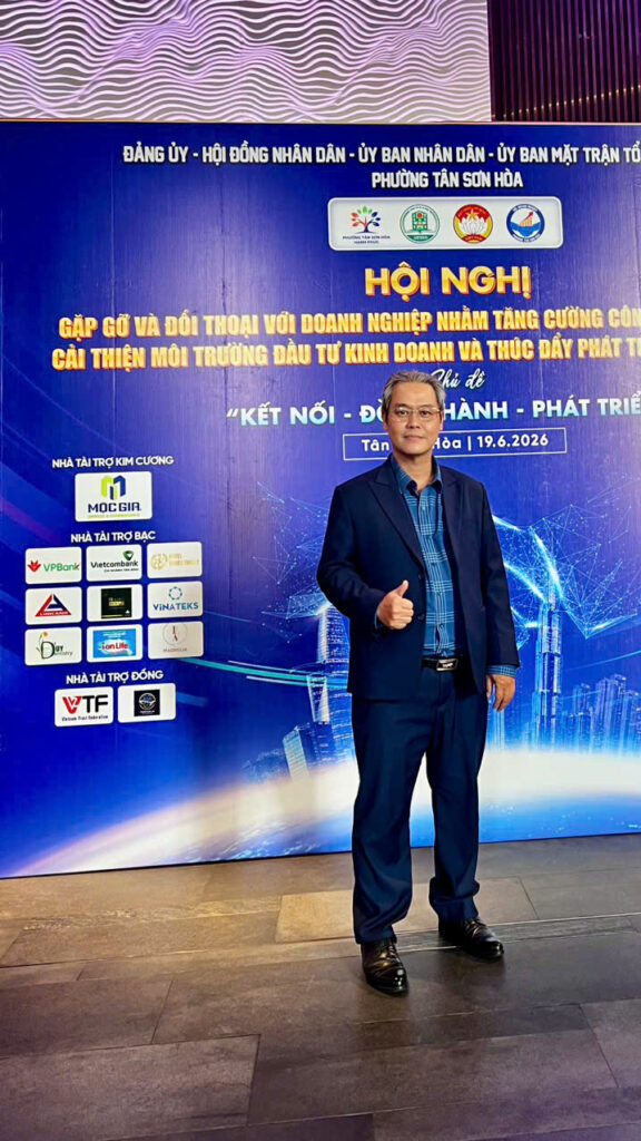Ông Trần Anh Hoàng, Giám đốc Quảng Cáo Linh Anh được bổ nhiệm vào Ban Thường vụ Hội Doanh nghiệp Phường Tân Sơn Hòa, tp.HCM 3 z7957564878477 a5994f005e9344d1e5761320feec6207