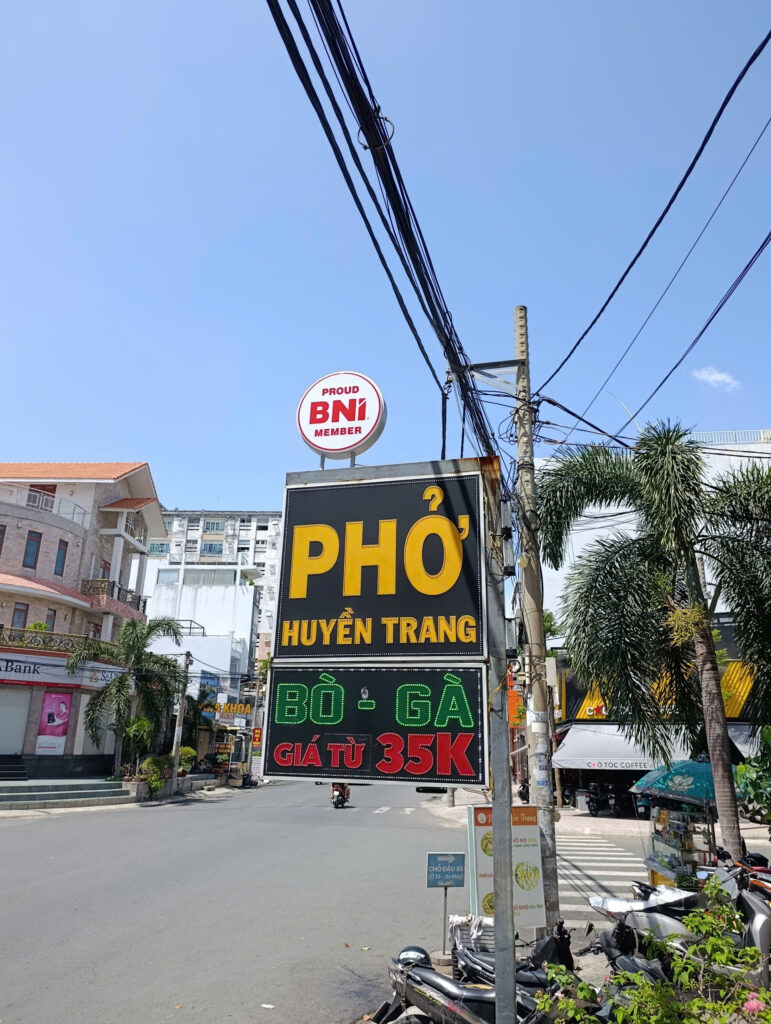 Thi công bảng vẫy BNI, cho các thành viên doanh nghiệp BNI, tại TP.HCM. 2 z8030634195882 29bdf92a53f44a2dbe7c5b791681e20c