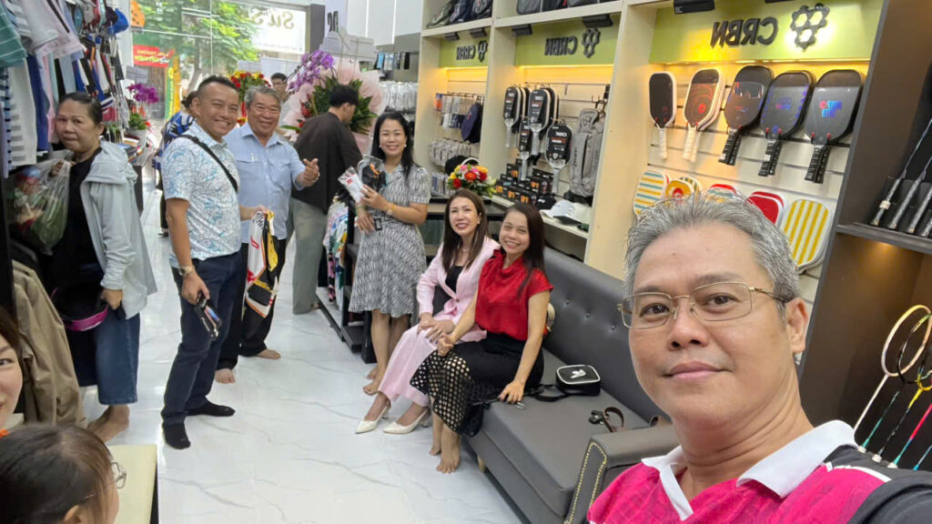 Chúc Mừng Chị Tâm Khai Trương Hồng Phát Hoa Như , Dũng Sport Tại Phú Nhuận, TP.HCM 5 1787025622568 2012465878701460028 g8818746231959332019 eb373a92272323b91c5f15bc18183ac7