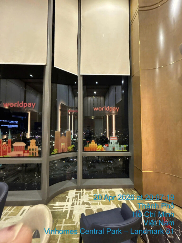 Thi Công Decal Trang Trí Văn Phòng Worldpay Tại Landmark 81, TP.HCM 1 1787559939017 4977865447665987013 4977865447665987013 53cc597b5ce7903b06aae0b0d7dae971