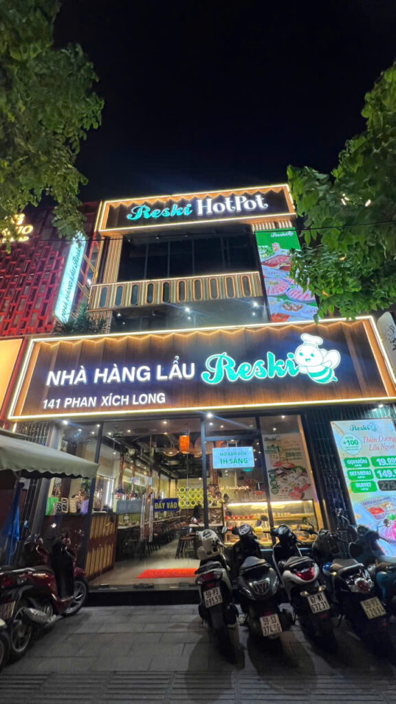 Sửa Chữ Đèn Bị Bong Decal, Trên Cao Tại TP.HCM 1 1788658321796 2012465878701460028 g3446957122316027143 ccba561f93a7bf294bd45e5c4e9e30a5