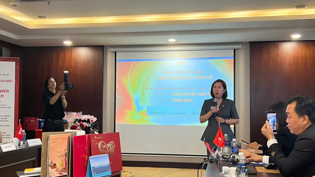 Giám đốc Trần Anh Hoàng , Quảng Cáo Linh Anh tham dự kết nối kinh doanh, BNI Empower lần thứ 37 6 1789216928378 2012465878701460028 g3446957122316027143 5984a879d9ae57963f7961546b45f883