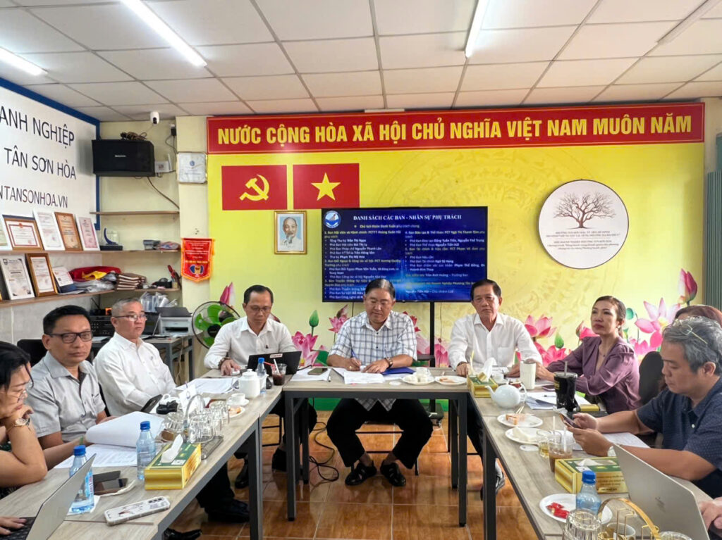 Quảng Cáo Linh Anh, tham dự họp Ban Chấp hành Hội Doanh nghiệp phường Tân Sơn Hòa, Tp.HCM 3 1790043550733 1744923593039680486 g438550533391133895 c2bb1e224b5f7823489e70065a3411b1