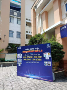 Thi Công Backdrop Ngày Doanh Nhân Tại Tân Bình, TP.HCM